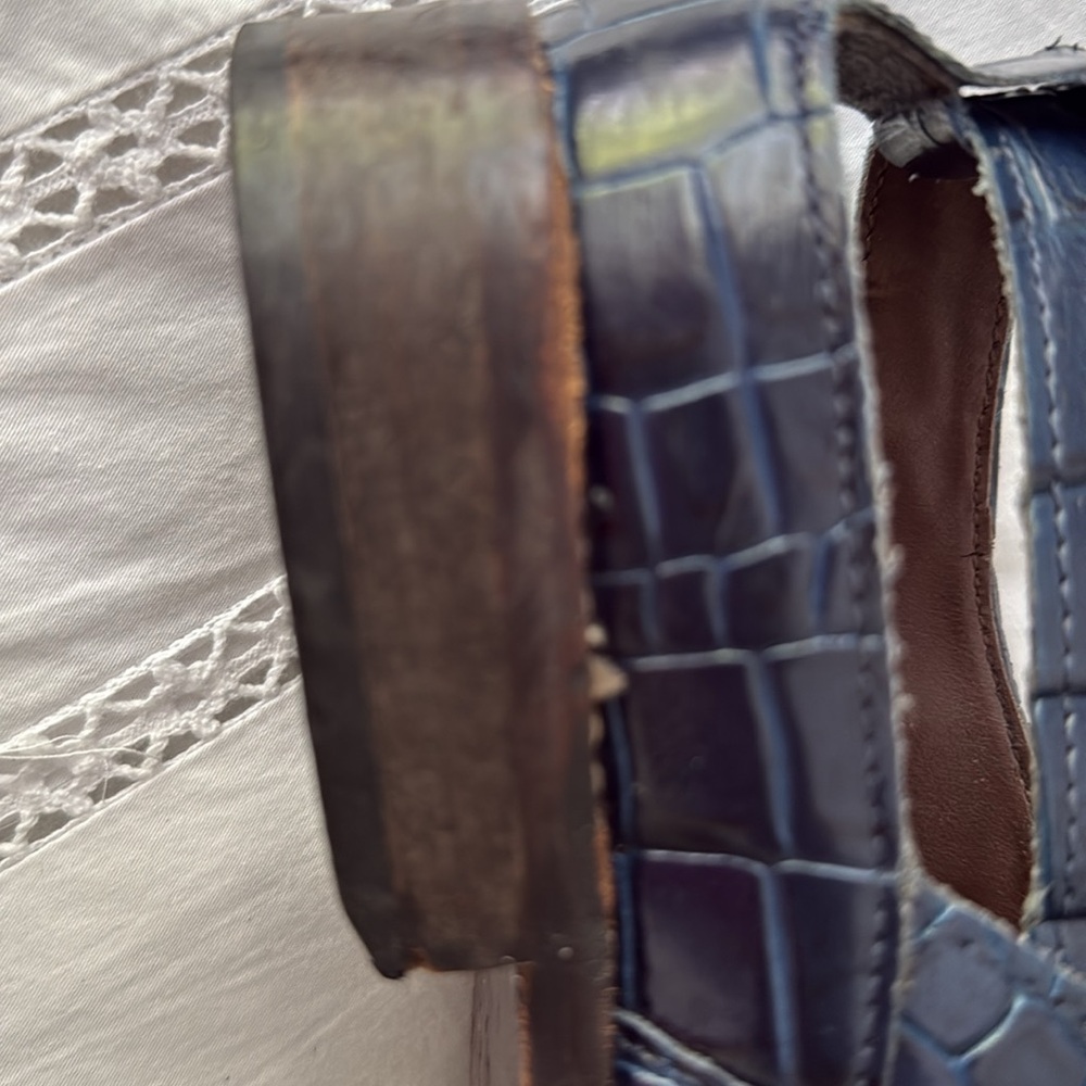Stacy Adams Blue Crocodile Pattern Loafers - Picture 9 of 9